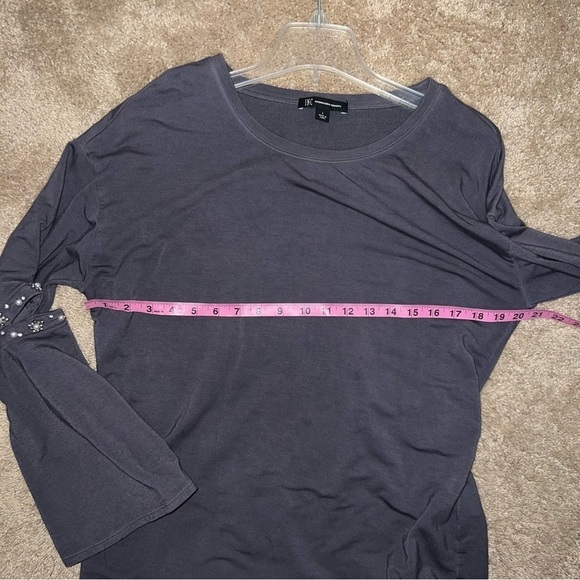 I.N.C. Embellished Pearl and Rhinestone Cutout Elbow Gray Top Size Large - Picture 8 of 11